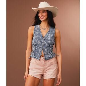 STERLING & STITCH Medium Wash Denim Floral Embroidered Lace Up Vest size XL
